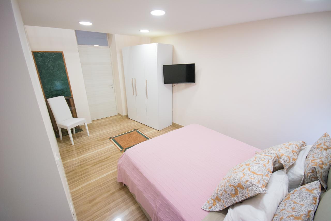 Bed and Breakfast Al Vecchio Fontanile Lesina Exterior foto